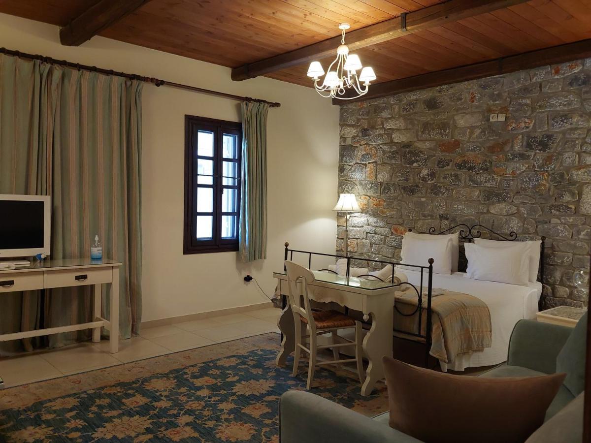 Porto Vitilo Boutique Hotel Karavostásion Extérieur photo