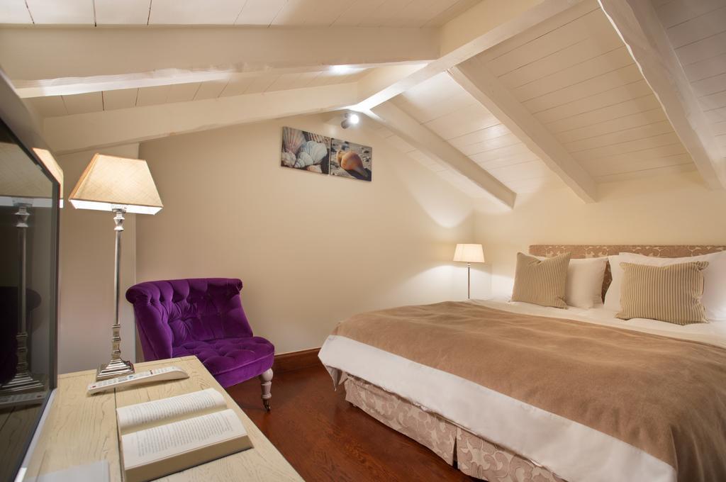 Porto Vitilo Boutique Hotel Karavostásion Extérieur photo