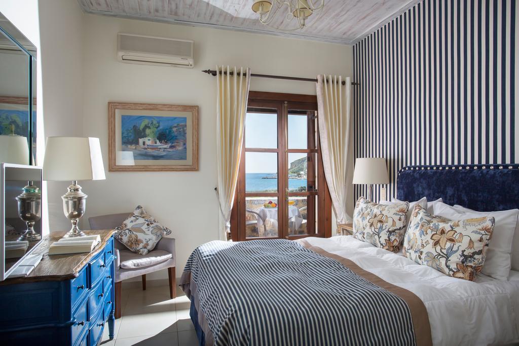 Porto Vitilo Boutique Hotel Karavostásion Extérieur photo